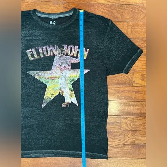 Elton John 2022 Farewell Yellow Brick Road Tour T-Shirt Men's XL - Picture 4 of 8